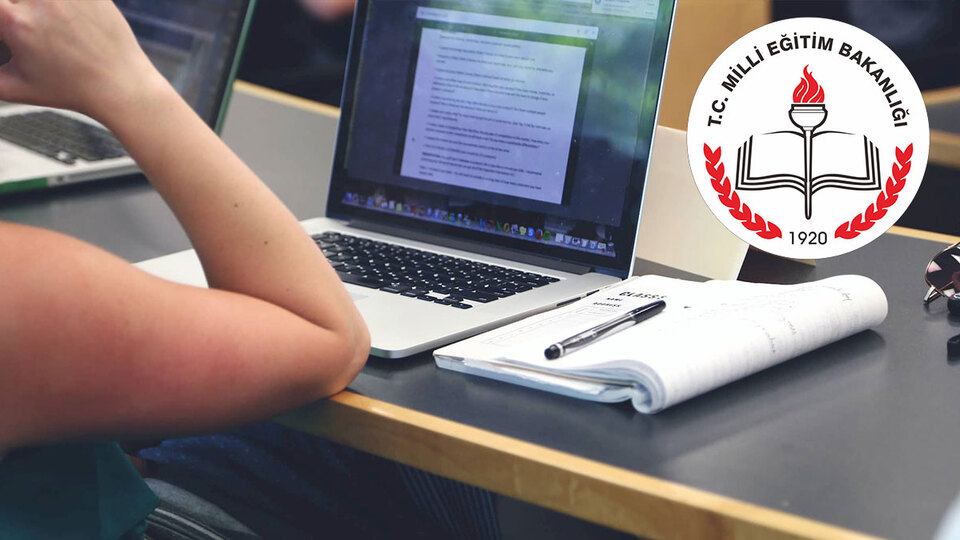 AÖL sınavları başladı! İşte giriş ekranı