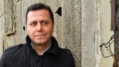 Orhan Hakalmaz kimdir?