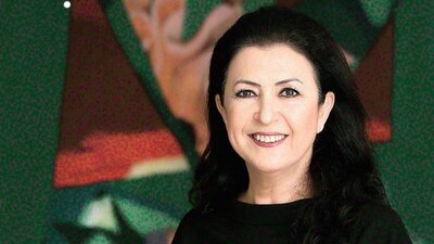 Melihat Gülses kimdir?