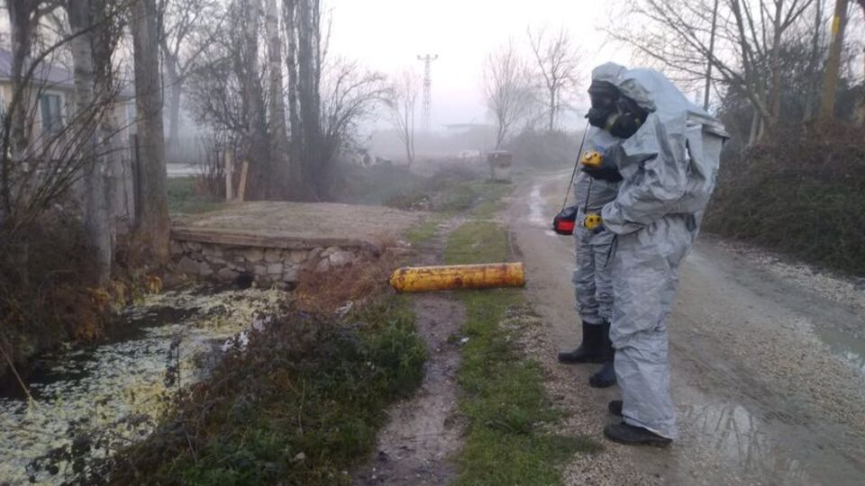 Sakarya'da kimyasal madde alarmı!