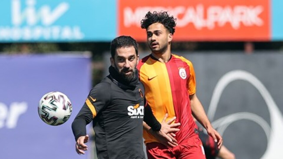 Galatasaray, genç takımıyla maç yaptı