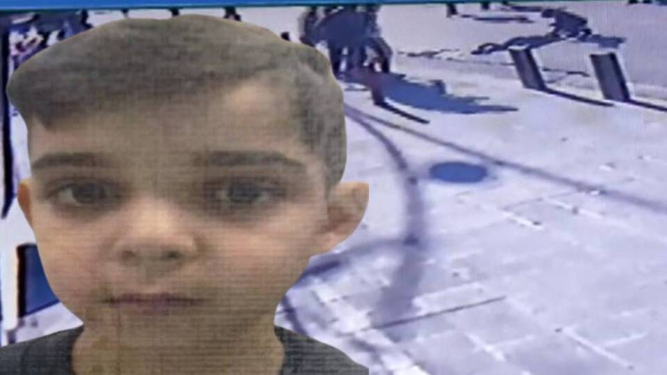 Minibüs çocuğun üzerinden geçti!