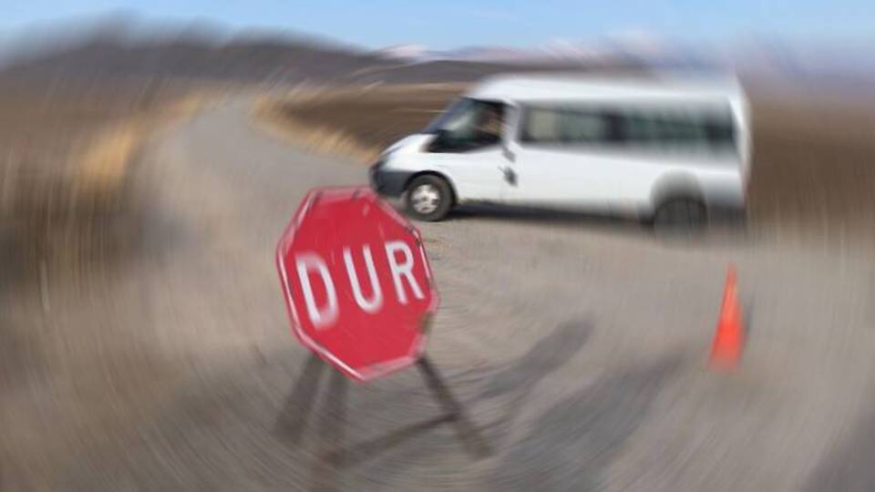 Kars'ta bir köyde karantina başlatıldı