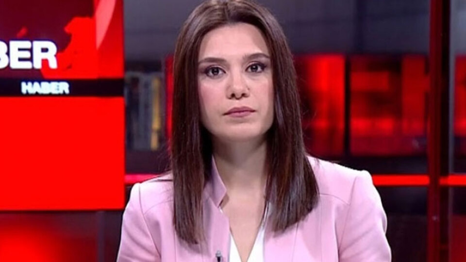 Büşra Sanay kimdir?