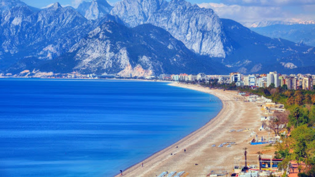 AK Parti'den turizm için yeni kanun teklifi