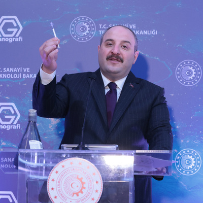 Bakan Varank'tan yerli aşı açıklaması! Yıl içinde...