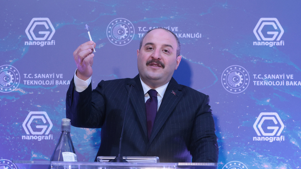 Bakan Varank'tan yerli aşı açıklaması! Yıl içinde...