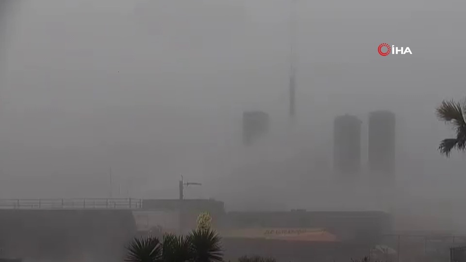 SpaceX roketi iniş sırasında infilak etti!