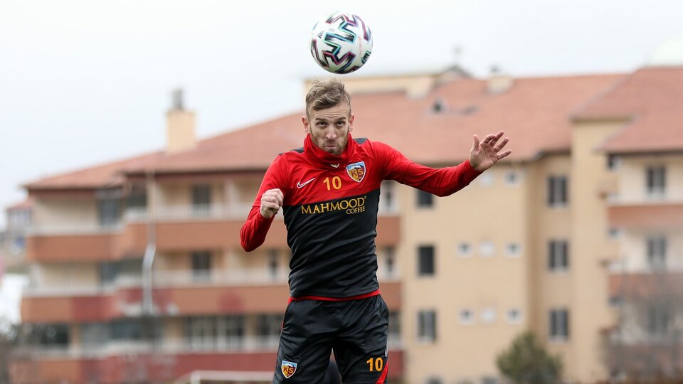 Pedro Henrique takıma katıldı