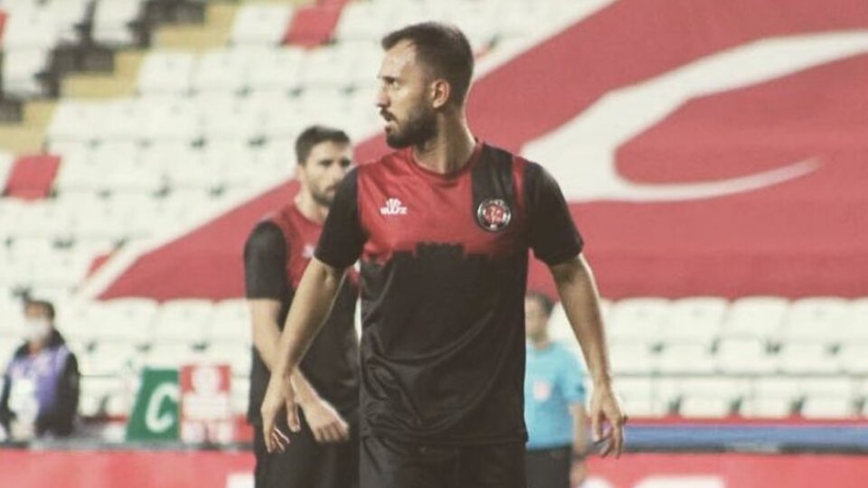 Emre Çolak kadro dışı