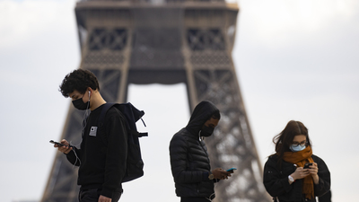 Fransa bir ay kapanıyor