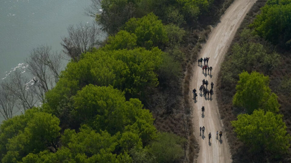 ABD-Meksika sınırında insanlık dramı!