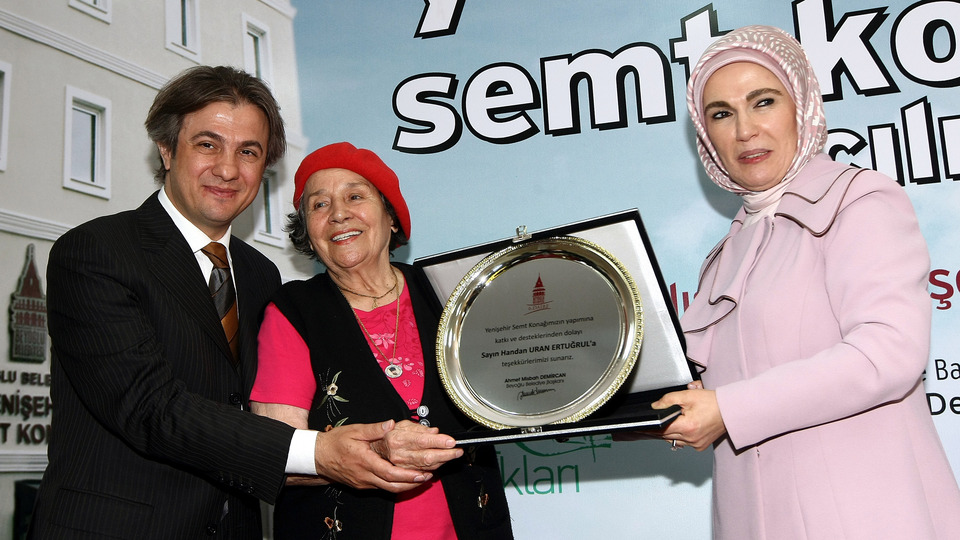 Handan Ertuğrul vefat etti