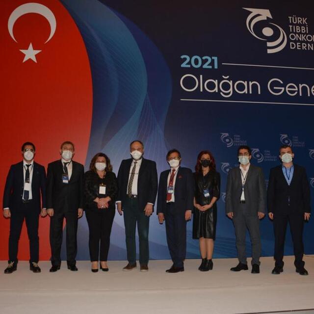 Türk Tıbbi Onkoloji Derneği başkanını seçti