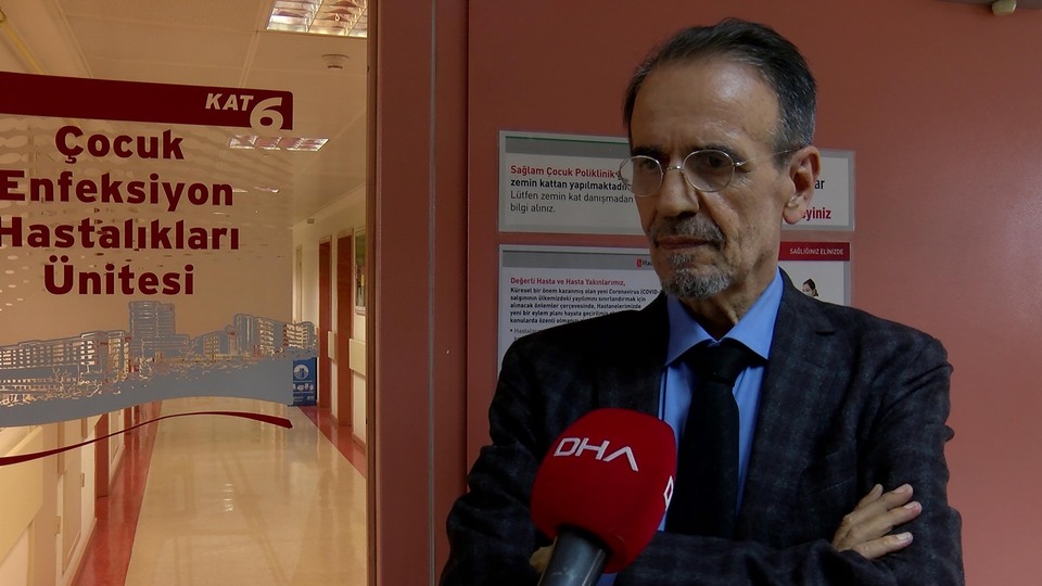 Prof. Dr. Ceyhan'dan aşıda tek doz uyarısı!