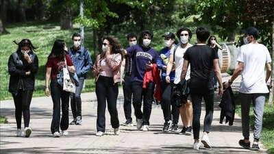 20 yaş altı sokağa çıkma saatleri değişti