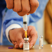 Sağlık Bakanlığı yayımladı! O kişilere Pfizer-BioNTech aşısı yapılamayacak