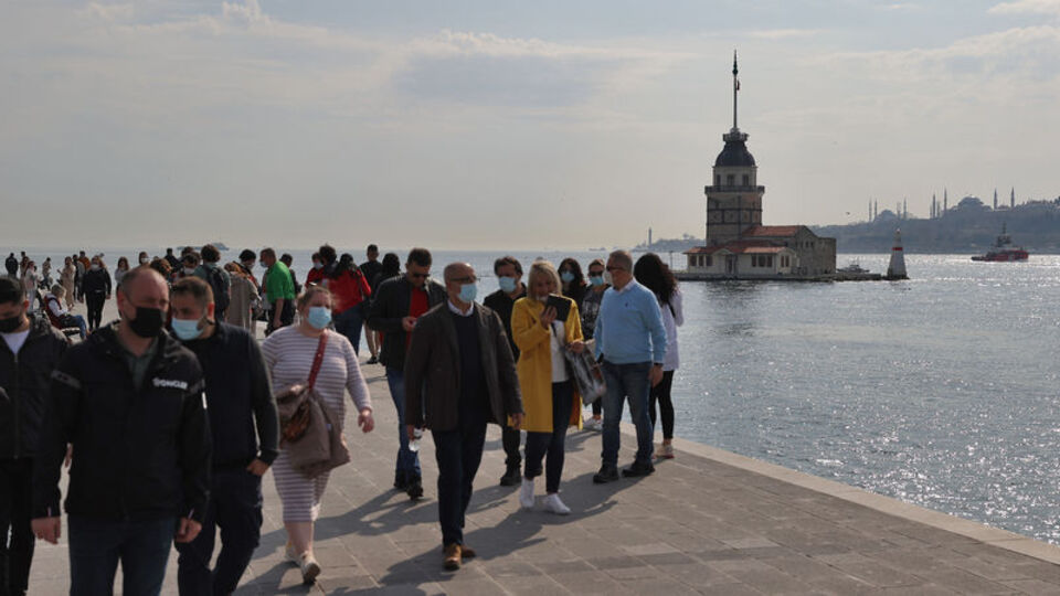 Kısıtlama gününde İstanbul'da dikkat çeken yoğunluk