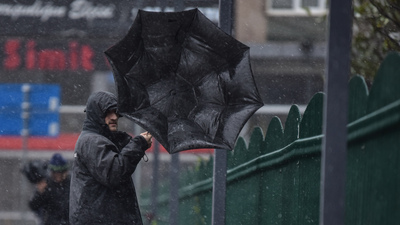 Sağanak ve lodos etkili olacak