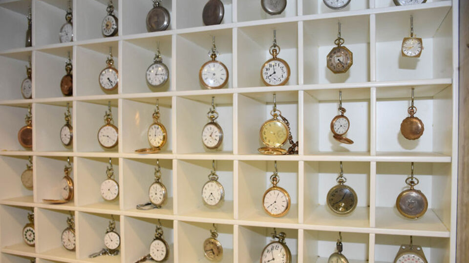 Hurdacıydı, antikacı oldu! Koleksiyonunda yok yok