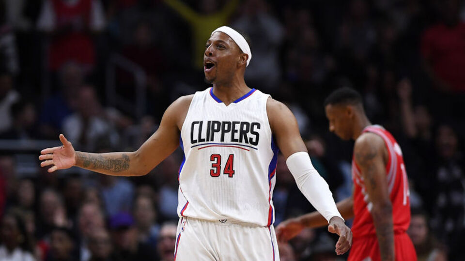 Ünlü basketbolcu Pierce'ın korona partisi!