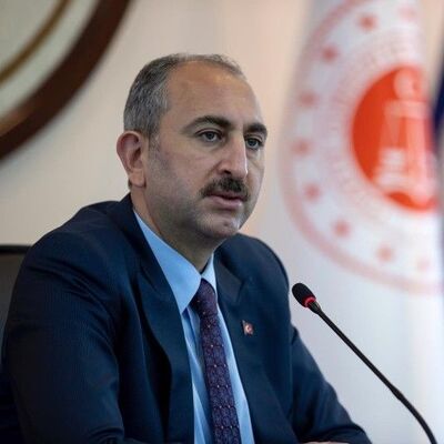 Adalet Bakanı'ndan emekli amirallerin bildirisine tepki