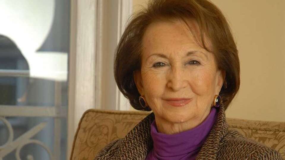 Semahat Sevim Arsel kimdir?