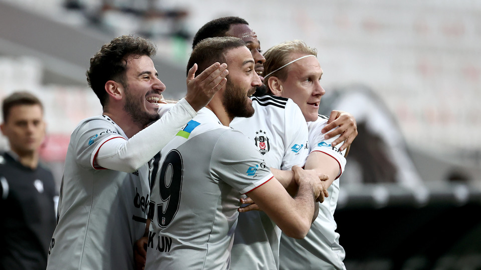 Cenk Tosun golle döndü