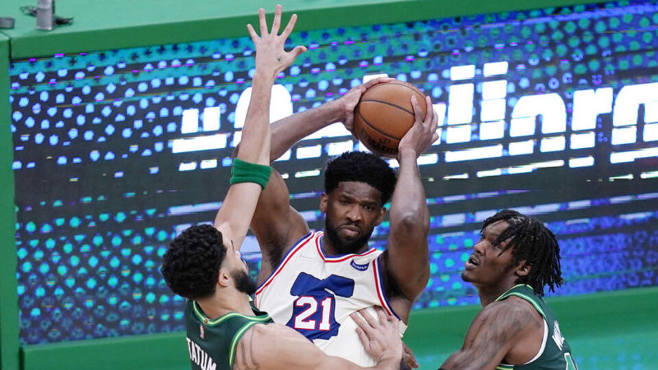 Furkan'lı 76ers, Celtics'i yendi