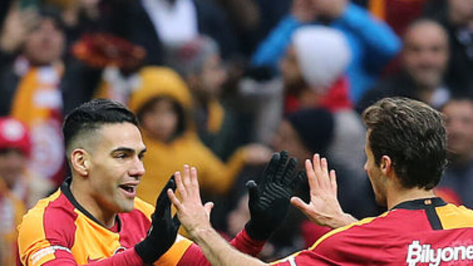 Falcao'nun adresini açıkladı!