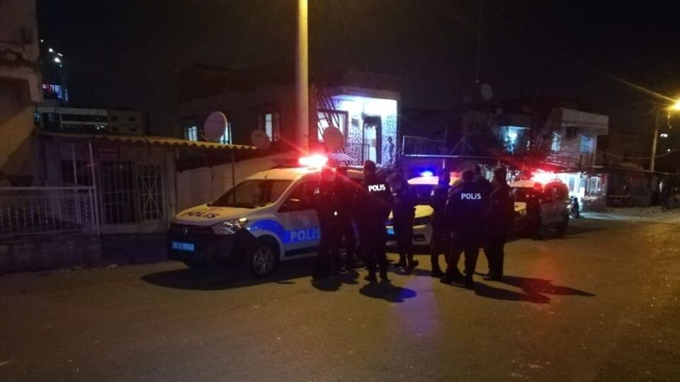 Sokak ortasında pompalı tüfekli kavga: 6 yaralı