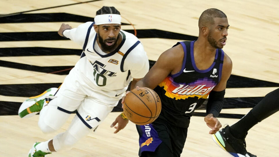 Zirvede kazanan Suns!