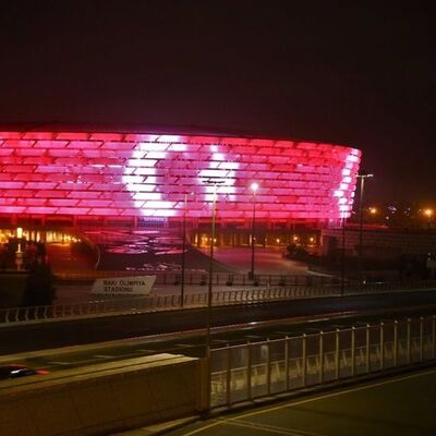 Bakü'deki maçlar seyircili olacak!