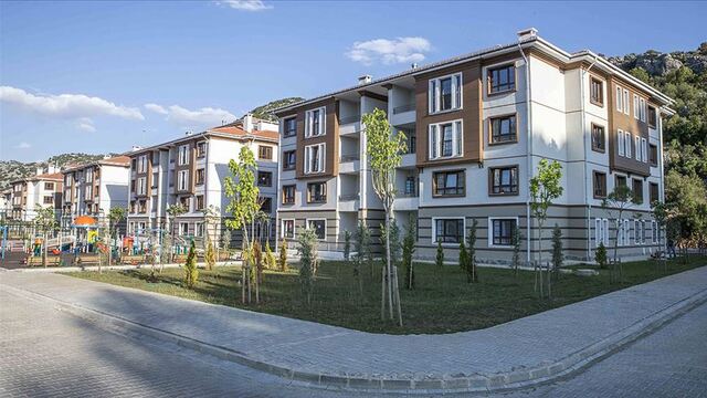 8 bini aşkın devlet lojmanı satıldı