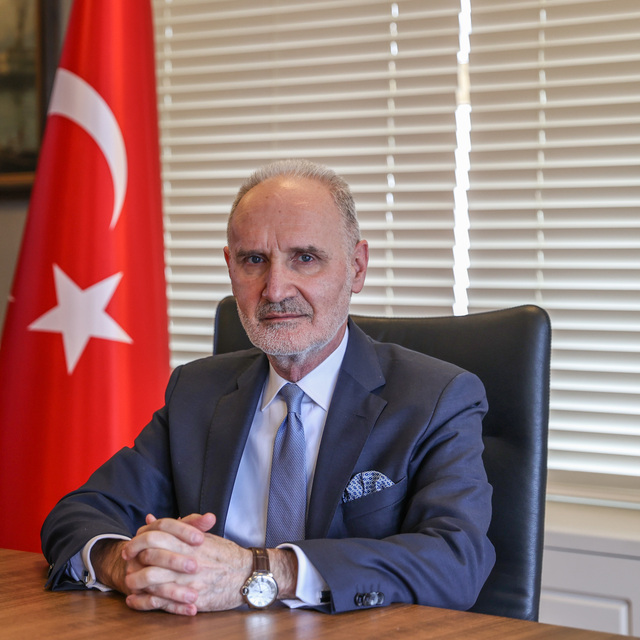 "Tek önceliğimiz 'fiyat istikrarı' olmamalı"