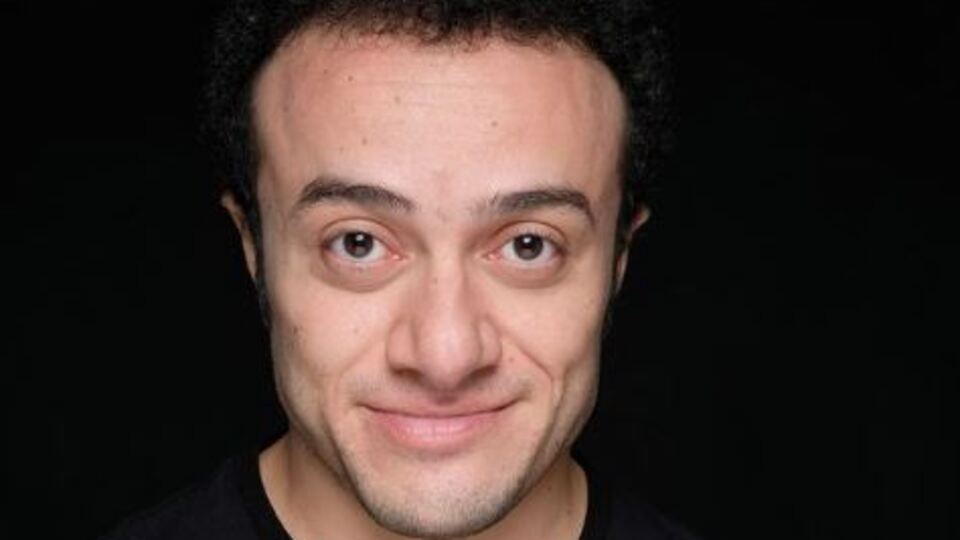 Camdaki Kız Tako kim?