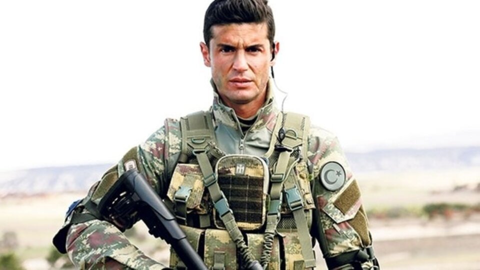 Berk Oktay Savaşçı'dan neden ayrıldı?