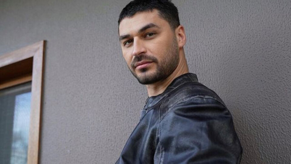 Yasak Elma Ömer kimdir?