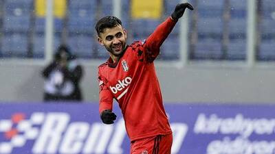 Ghezzal'dan Beşiktaş açıklaması!