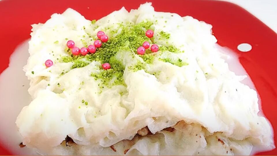 İlk iftar için nefis Güllaç tarifi!