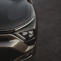 2 otomobil birarada!