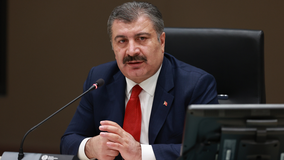 Bakan Koca duyurdu! İşte vakaların azaldığı iller