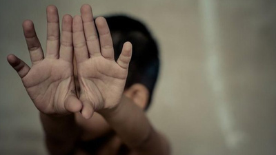 7 erkek çocuğu istismar etti!