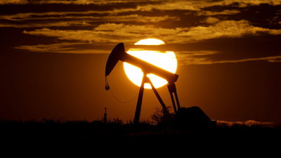 ABD'nin ham petrol stokları azaldı