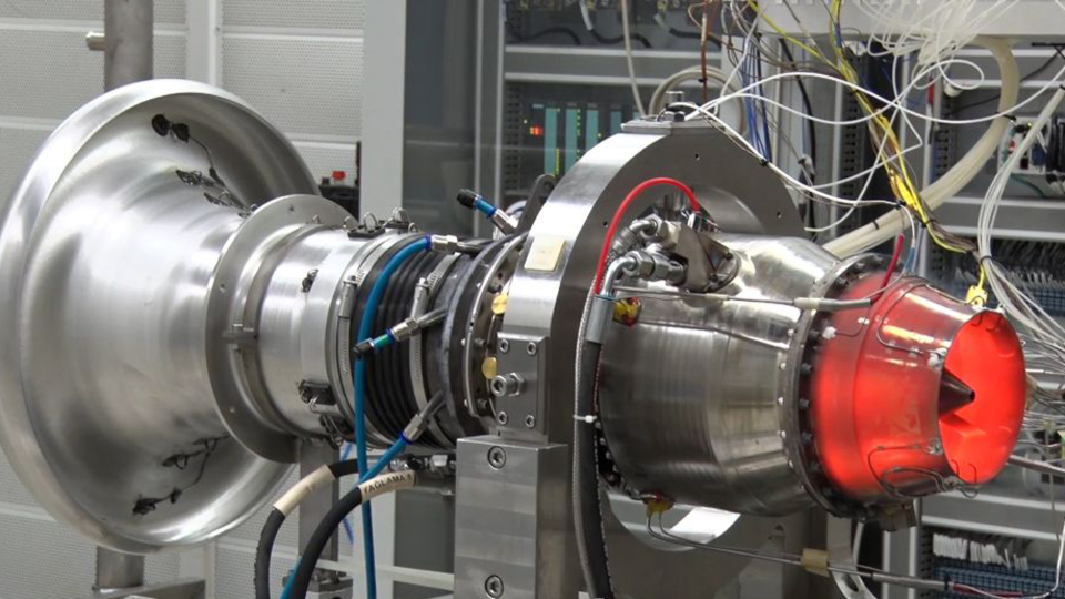 Yerli füze motorundan dünya rekoru