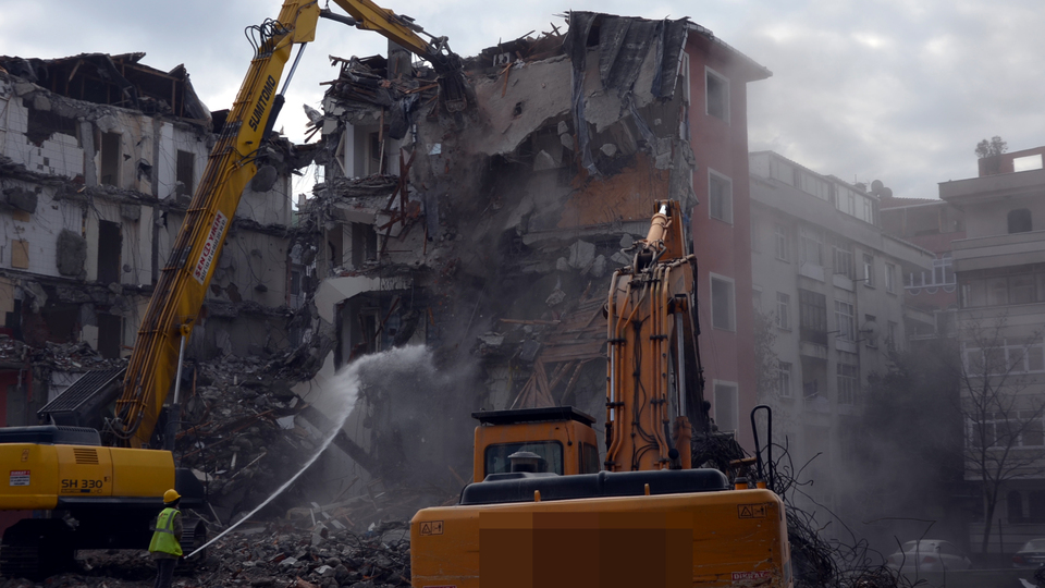 İstanbul'da 32 ilçede 'asbest' tehdidi!