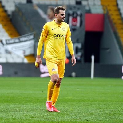 Kulusic kalesini iki kez şaşırdı!