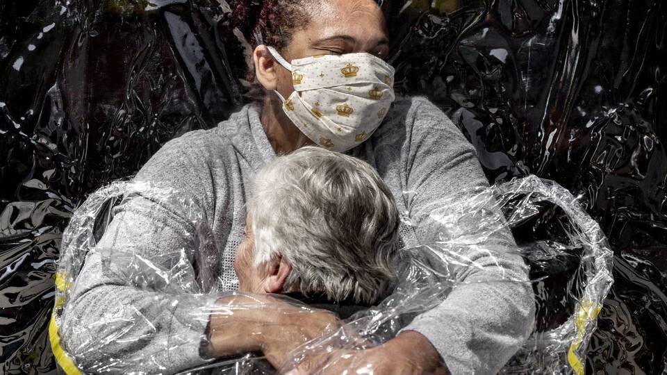 5 ay sonraki ilk kucaklaşmaya büyük ödül! Umudun sembolü