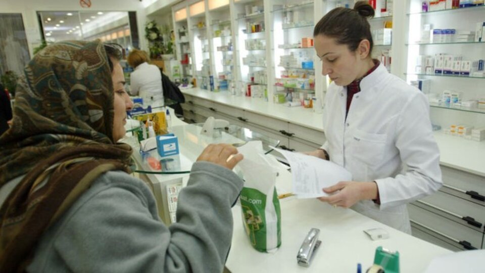 Pazar günü eczaneler açık mı?