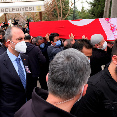 Genç savcı korona kurbanı!